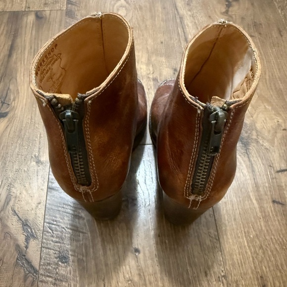 Bed Stu Onset Cobbler Series Peep Toe Bootie size 6 - Picture 4 of 8